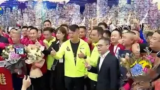 渝州暴熊队对阵漠南雪豹队，摩托车赛淘汰赛爆冷，门将神扑救主——赛季拐点或已出现的简单介绍